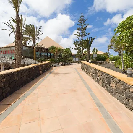 Apartamento Oasis Papagayo Con Piscina En Corralejo Apartment